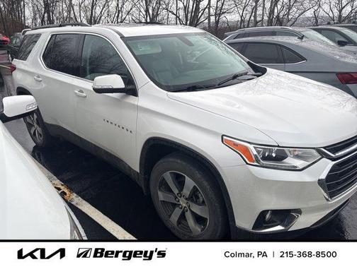 2021 Chevrolet Traverse LT Leather