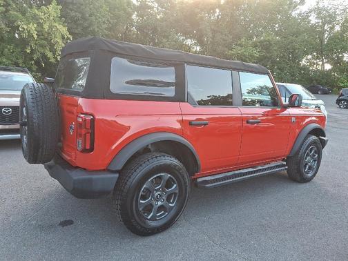 2021 Ford Bronco 