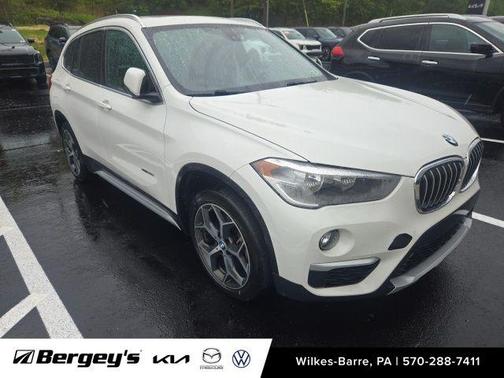Alpine White 2018 BMW X1 xDrive28i