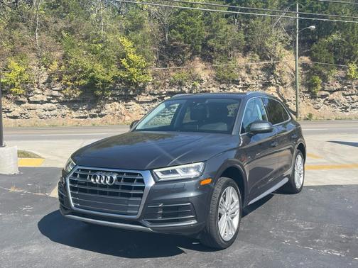 2018 Audi Q5 2.0T Premium Plus