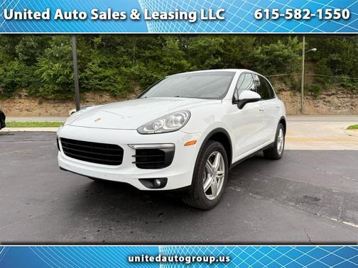 2016 Porsche Cayenne Base