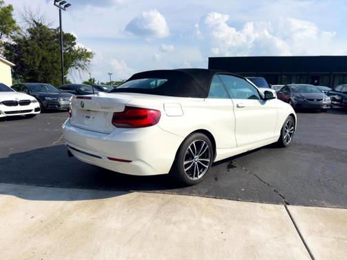 2018 BMW 230 i