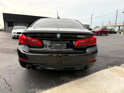 2018 BMW 530 i
