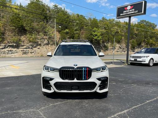 2020 BMW X7 M50i