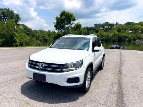 2017 Volkswagen Tiguan 2.0T Wolfsburg Edition
