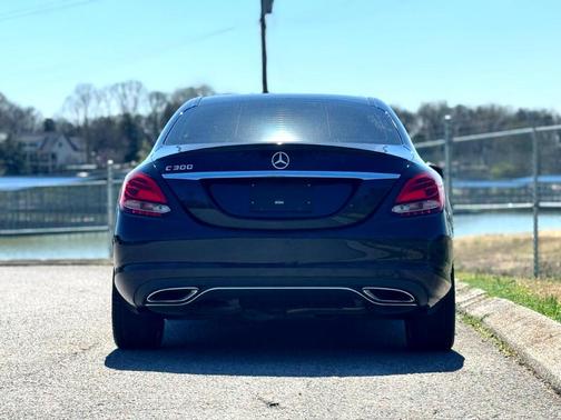 2016 Mercedes-Benz C-Class C 300