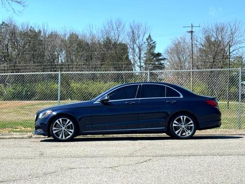 2016 Mercedes-Benz C-Class C 300