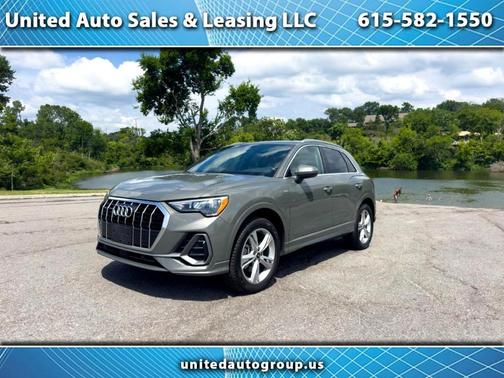 2022 Audi Q3 45 S line Premium