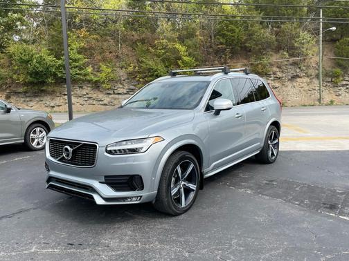 2019 Volvo XC90 T6 R-Design