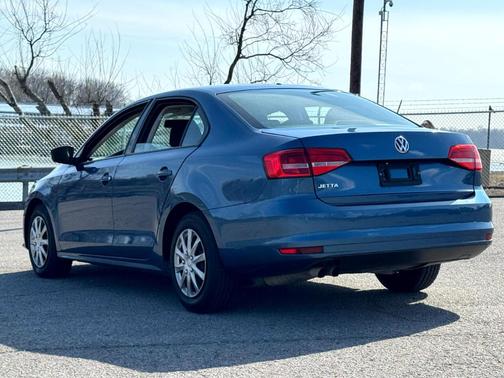2015 Volkswagen Jetta 2.0L S