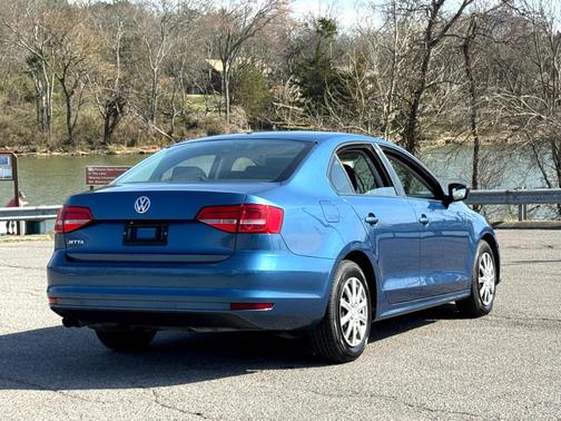 2015 Volkswagen Jetta 2.0L S