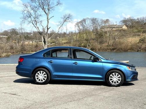 2015 Volkswagen Jetta 2.0L S