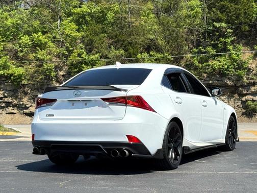 2019 Lexus IS 300 F Sport