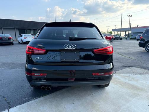 2017 Audi Q3 2.0T Premium