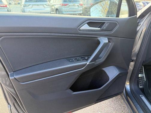 Charcoal 2020 Volkswagen Tiguan 2.0T SE R-Line Black 4MOTION