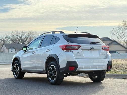 White 2021 Subaru Crosstrek Base