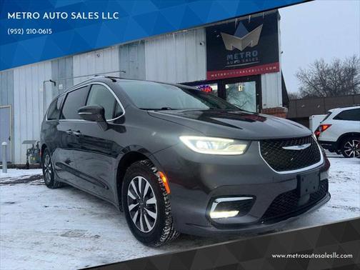 2021 Chrysler Pacifica Hybrid Touring L