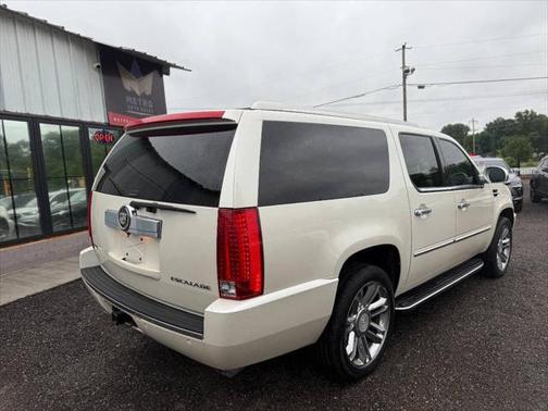 2011 Cadillac Escalade ESV Base