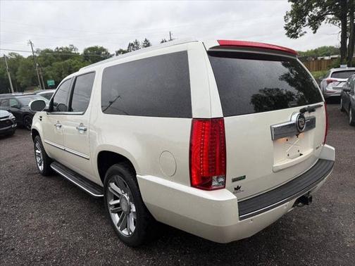 2011 Cadillac Escalade ESV Base