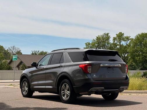 Charcoal 2021 Ford Explorer XLT AWD 4dr SUV