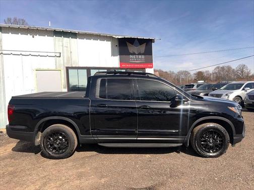 2023 Honda Ridgeline Black
