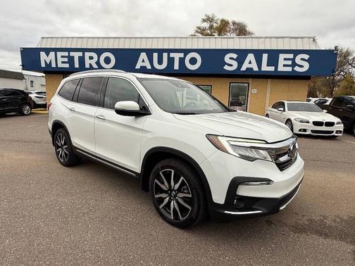 2021 Honda Pilot Touring 8-Passenger