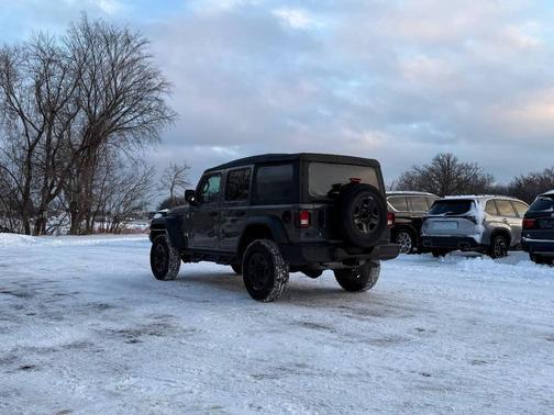 2020 Jeep Wrangler Unlimited Sport