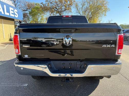 2018 RAM 2500 Laramie 4x4 4dr Crew Cab 6.3 ft. SB Pickup