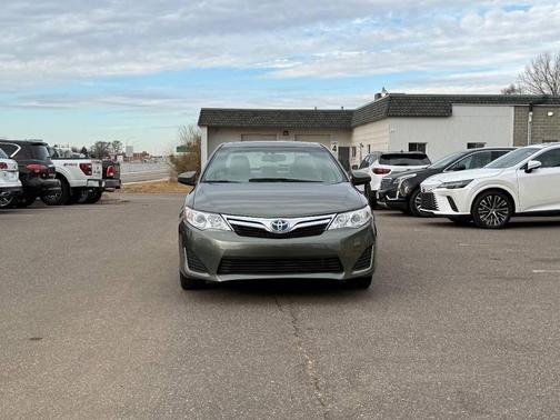 2014 Toyota Camry Hybrid XLE