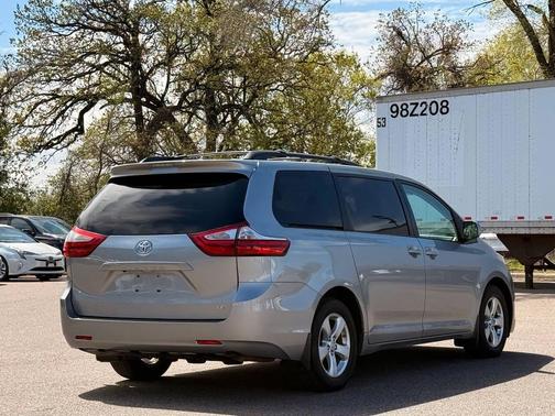 Predawn Gray Mica 2015 Toyota Sienna LE