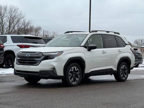 2025 Subaru Forester Premium