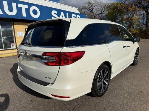 2019 Honda Odyssey Elite