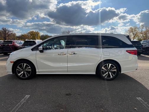 2019 Honda Odyssey Elite