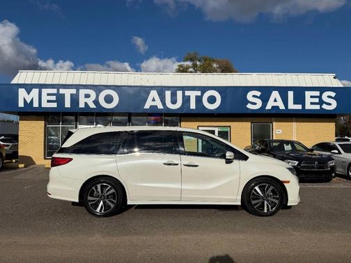 2019 Honda Odyssey Elite
