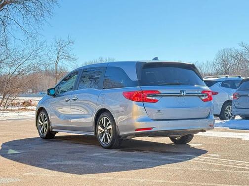 2024 Honda Odyssey Touring 4dr Mini Van