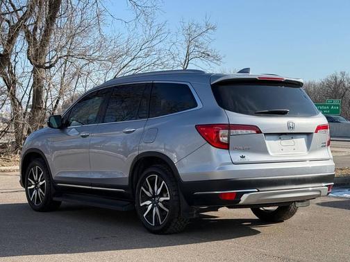 2022 Honda Pilot Elite AWD 4dr SUV