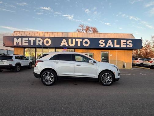2024 Cadillac XT5 Premium Luxury