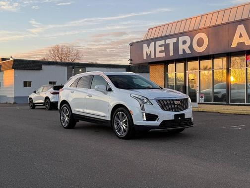 2024 Cadillac XT5 Premium Luxury