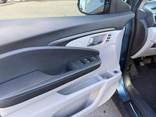 2021 Honda Pilot SE AWD 4dr SUV