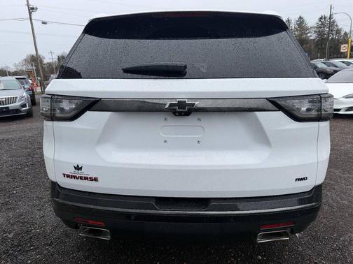 2021 Chevrolet Traverse Premier