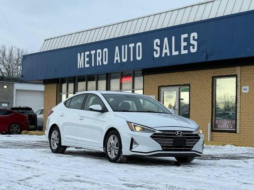 2019 Hyundai ELANTRA SEL