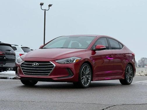 2018 Hyundai ELANTRA Sport
