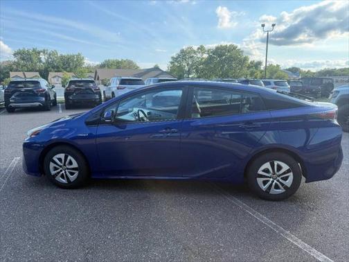 2016 Toyota Prius Three