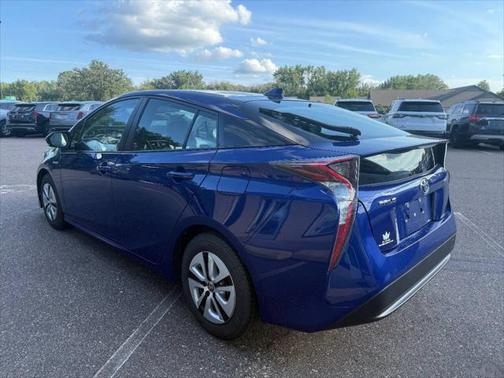2016 Toyota Prius Three