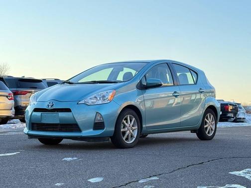 2014 Toyota Prius c Two