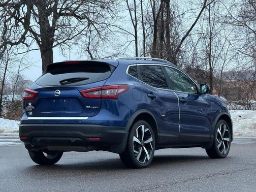 2020 Nissan Rogue Sport SL