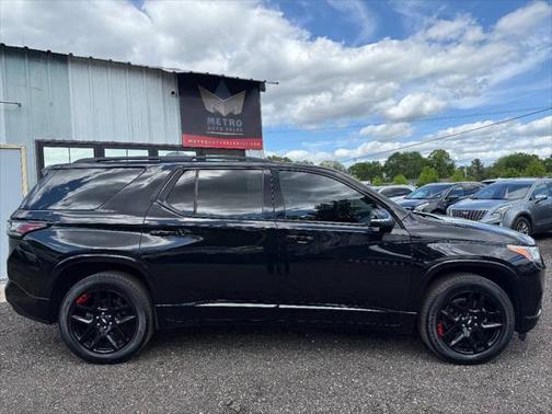 2021 Chevrolet Traverse Premier