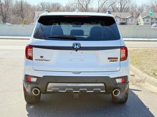White 2023 Honda Passport TrailSport AWD 4dr SUV