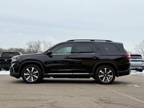 2023 Honda Pilot Elite AWD 4dr SUV