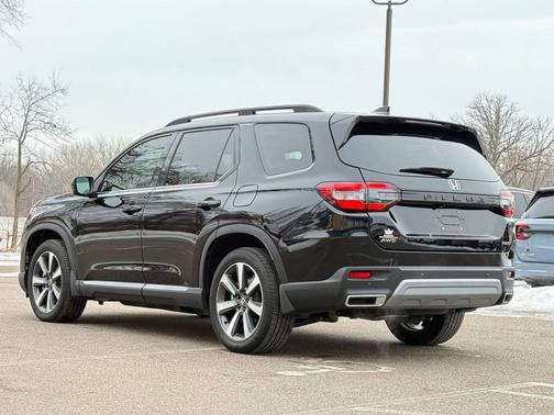 2023 Honda Pilot Elite AWD 4dr SUV